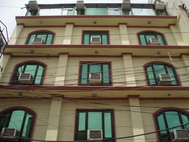 Hotel Raunak International Nova Deli Exterior foto